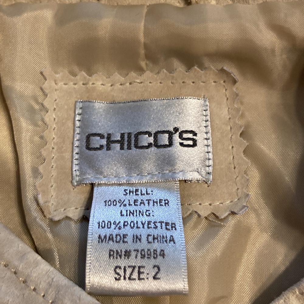 Chicos Leather Jacket excellent condition with front zipper tan color - Picture 9 of 16